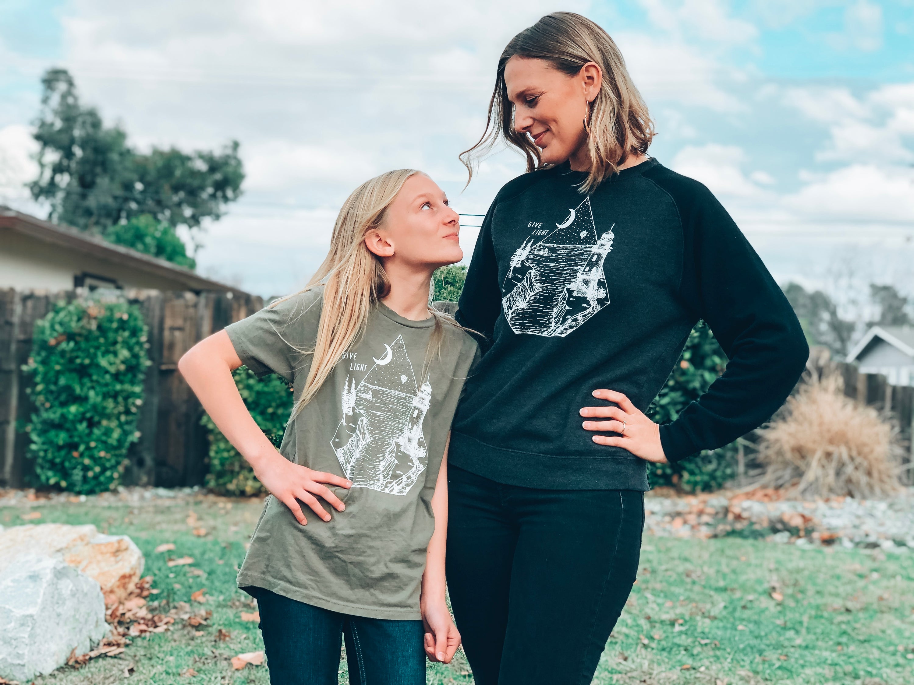 GIVE LIGHT | boys tshirt | military green